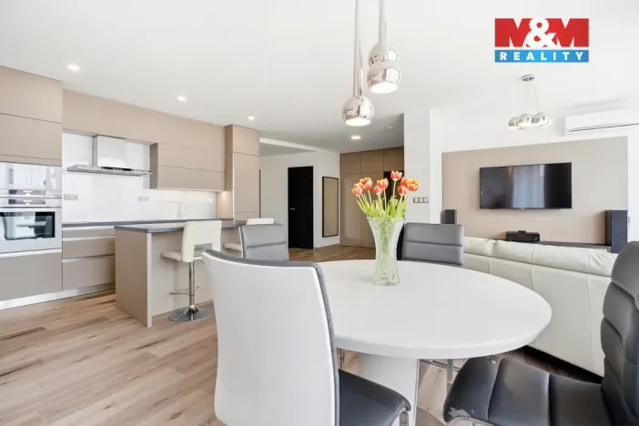 Prodej bytu 3+kk, Mladá Boleslav - Mladá Boleslav I, Železná, 117 m2