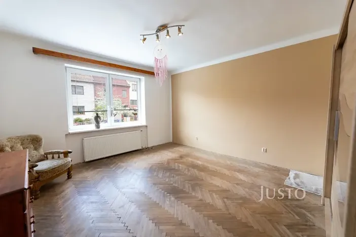 Prodej bytu 2+1, Kroměříž, Jiráskova, 63 m2
