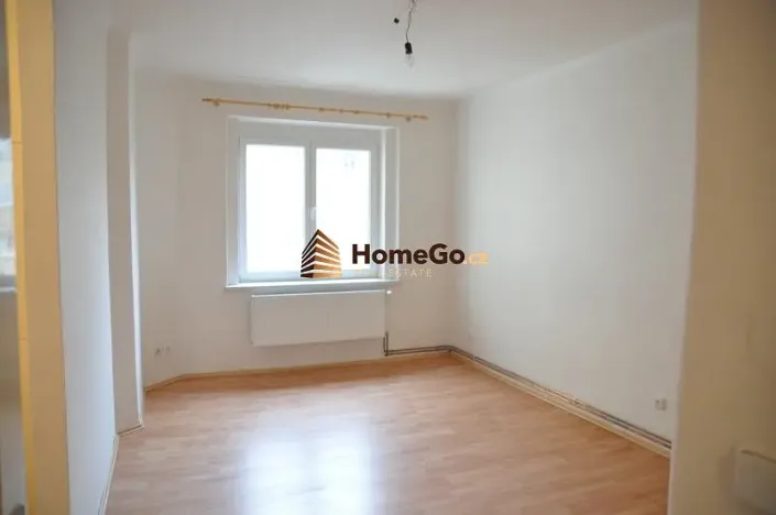 Pronájem bytu 3+1, Praha - Nusle, U gymnázia, 95 m2