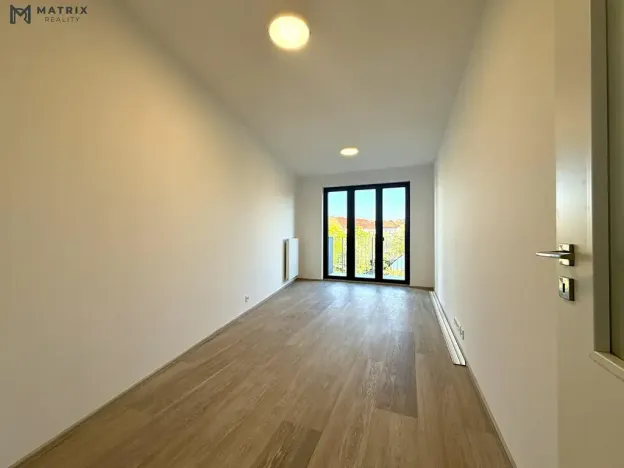 Pronájem bytu 2+1, Praha - Libeň, Zenklova, 74 m2