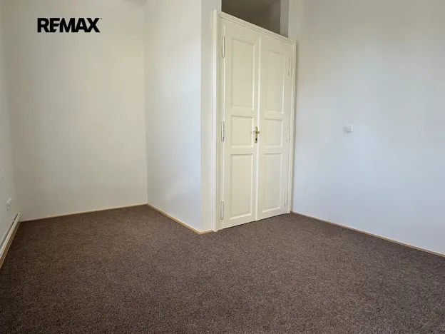 Pronájem kanceláře, Kladno, Kleinerova, 14 m2