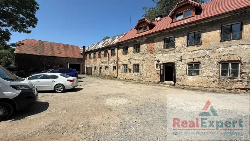 Prodej pozemku pro bydlení, Praha - Záběhlice, K prádelně, 2166 m2