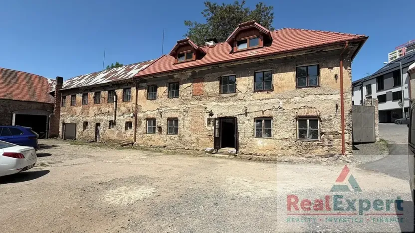 Prodej rodinného domu, Praha - Záběhlice, K prádelně, 950 m2