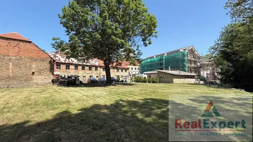 Prodej rodinného domu, Praha - Záběhlice, K prádelně, 950 m2
