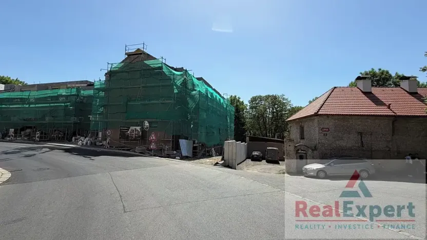 Prodej zemědělské usedlosti, Praha - Záběhlice, K prádelně, 950 m2