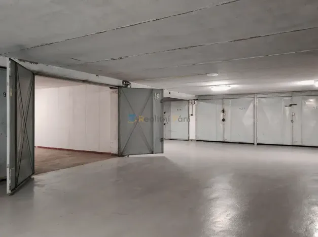 Prodej garáže, Praha - Stodůlky, Nušlova, 18 m2