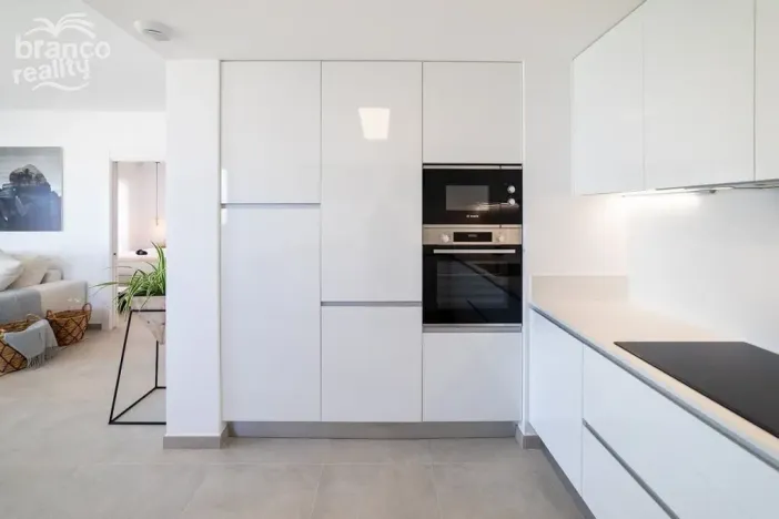 Prodej bytu 4+kk, Santa Pola, Alicante, Španělsko, 97 m2
