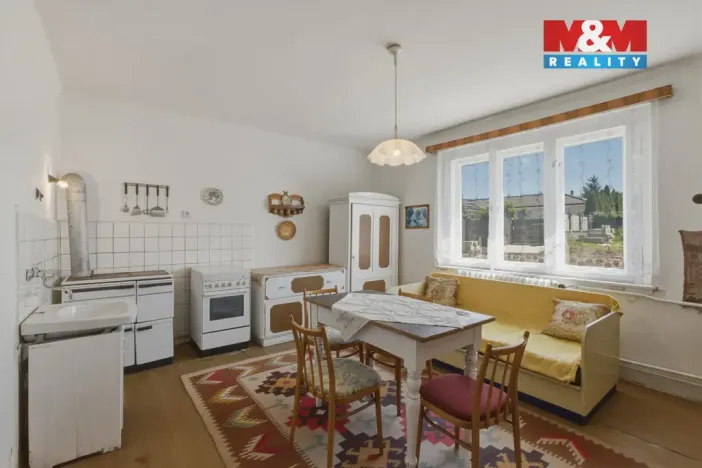 Prodej rodinného domu, Chlumčany - Vlčí, 176 m2