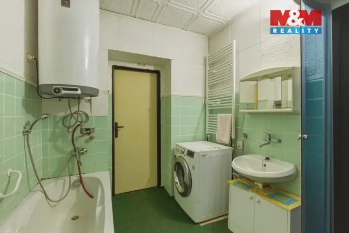 Prodej rodinného domu, Chlumčany - Vlčí, 176 m2