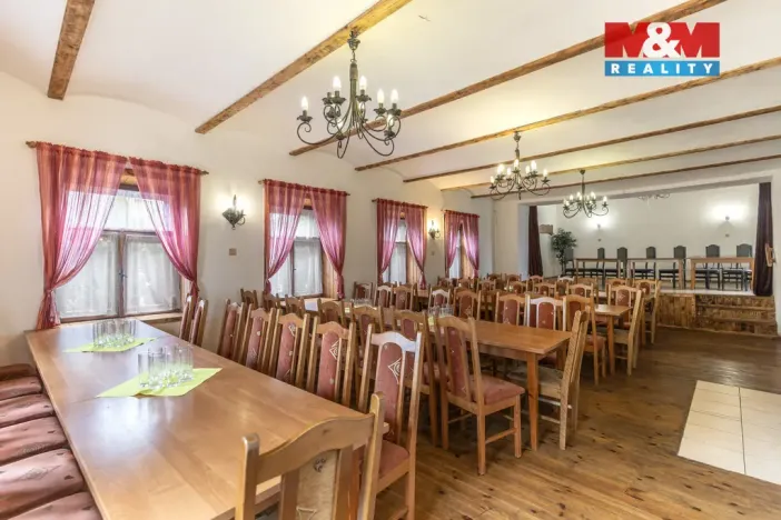 Pronájem restaurace, Třinec - Guty, 420 m2
