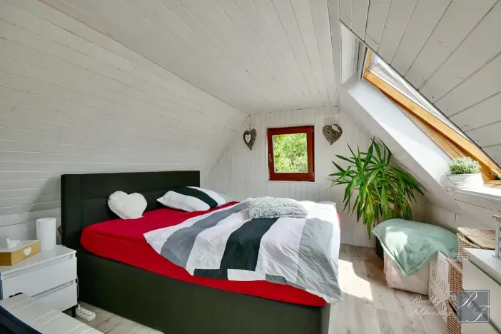 Prodej rodinného domu, Dolní Zálezly, Meruňková, 80 m2
