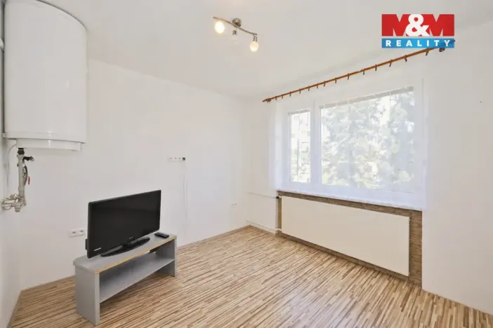 Prodej bytu 3+1, Nadějov, 85 m2