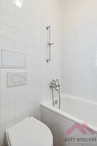 Pronájem bytu 2+1, Praha - Holešovice, U smaltovny, 74 m2