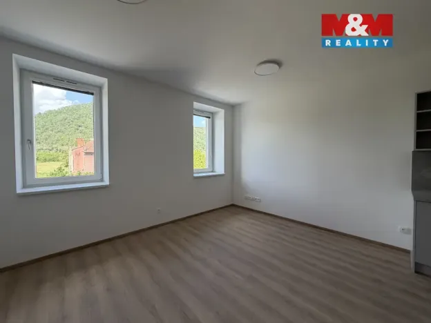 Pronájem bytu 1+kk, Předklášteří, Palackého, 30 m2