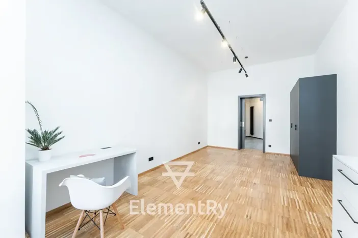 Pronájem bytu 3+kk, Hradec Králové, Šafaříkova, 99 m2