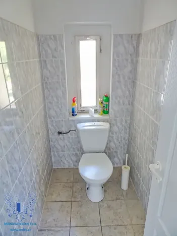 Pronájem kanceláře, Mělník, Legionářů, 105 m2