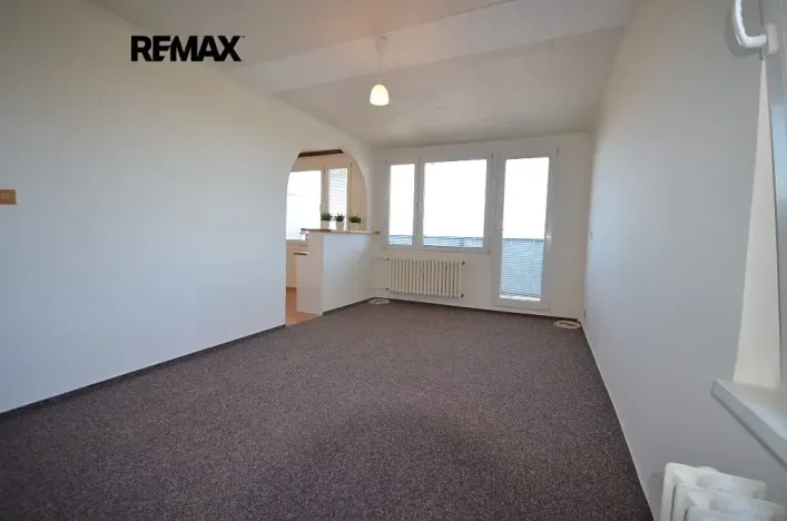 Pronájem bytu 2+1, Kladno, Čs. armády, 57 m2