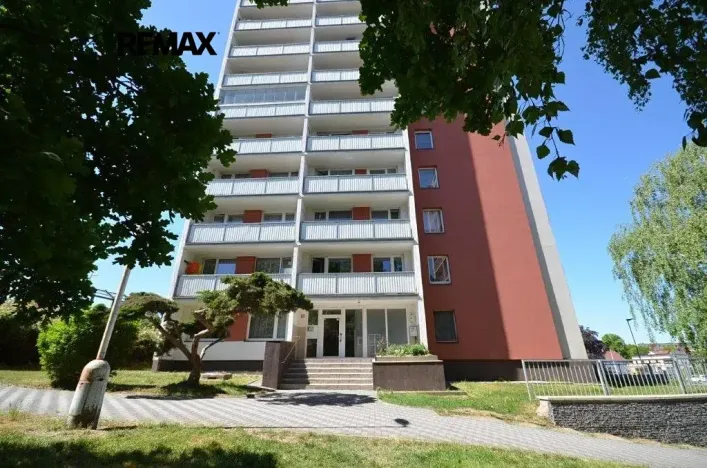 Pronájem bytu 2+1, Kladno, Čs. armády, 57 m2