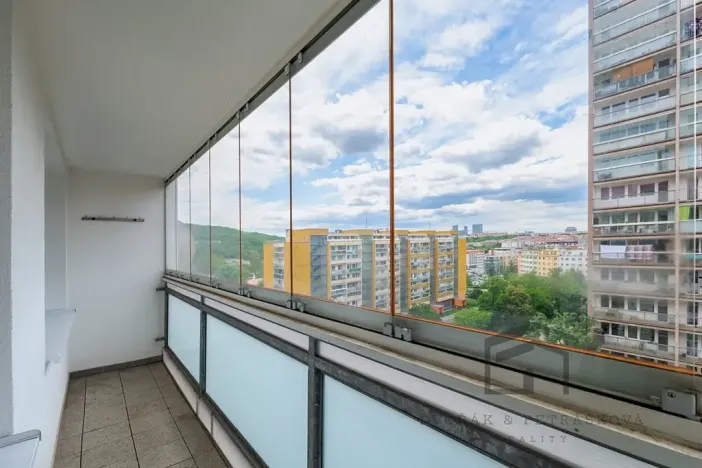 Prodej bytu 3+1, Praha - Vršovice, Uzbecká, 74 m2