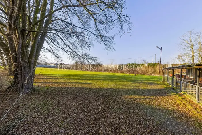 Prodej komerčního pozemku, Pardubice, Přerovská, 4073 m2