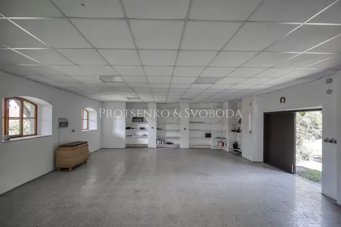 Prodej vícegeneračního domu, Křižanov, Benešovo náměstí, 530 m2