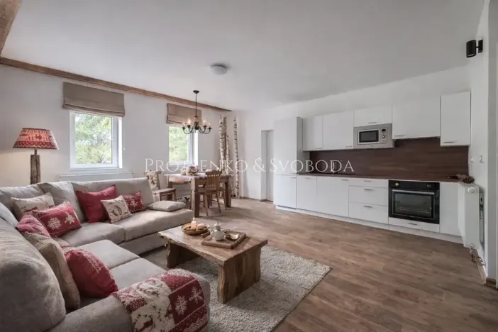 Prodej činžovního domu, Prosečné, 349 m2