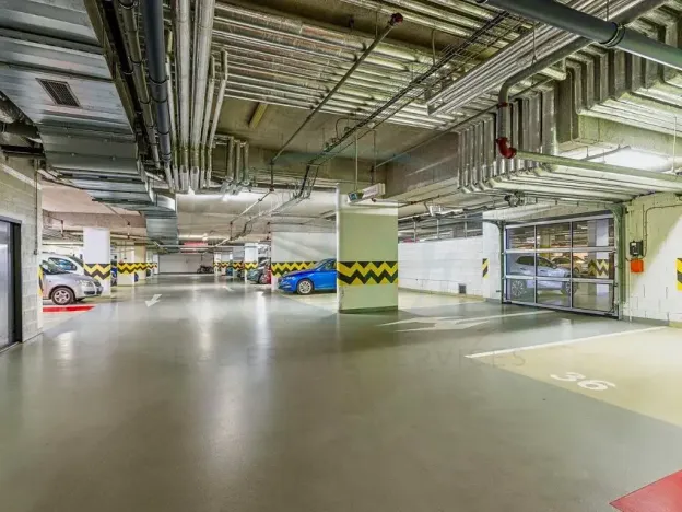Pronájem garážového stání, Praha - Malešice, Nad úžlabinou, 13 m2