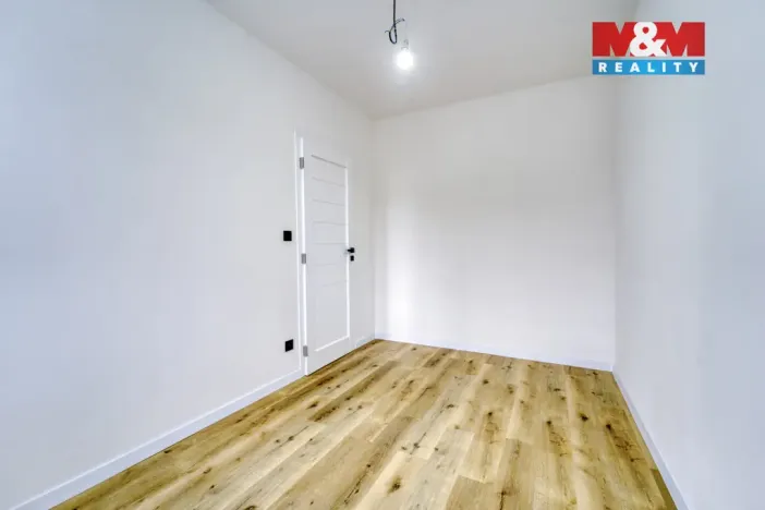 Prodej bytu 2+kk, Tlučná, Tlučenská kolonie, 41 m2