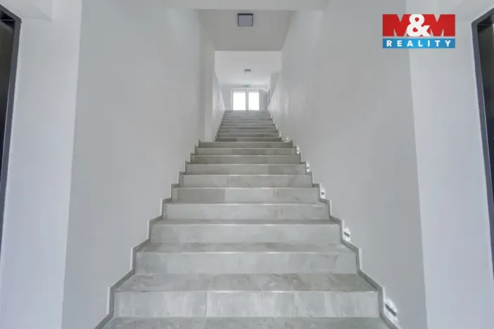 Prodej bytu 2+kk, Tlučná, Tlučenská kolonie, 41 m2