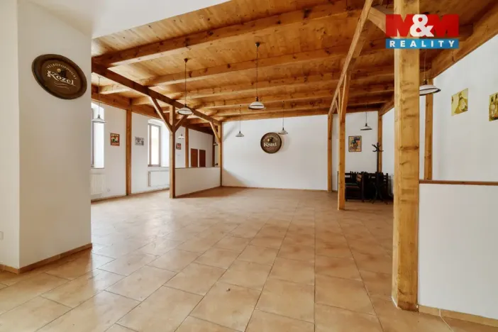 Prodej rodinného domu, Stráž nad Ohří - Boč, 500 m2