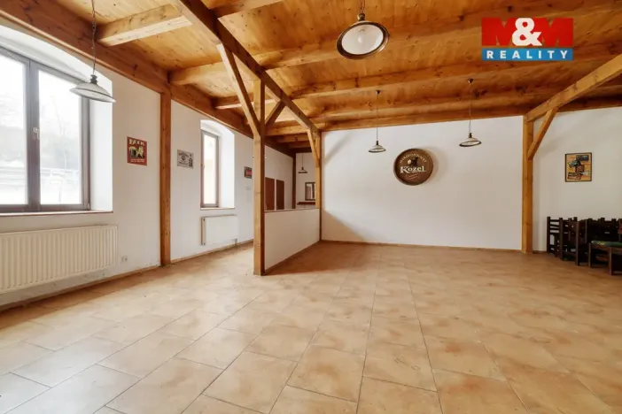 Prodej rodinného domu, Stráž nad Ohří - Boč, 500 m2