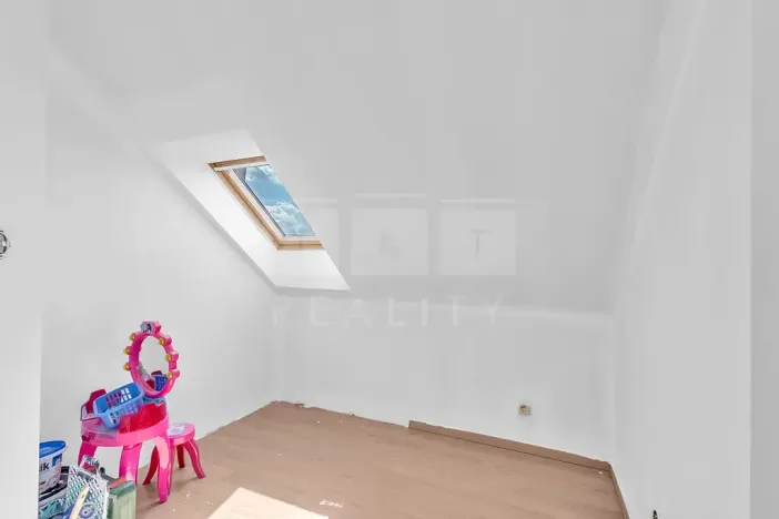 Prodej rodinného domu, Hradec Králové, Cejpova, 170 m2