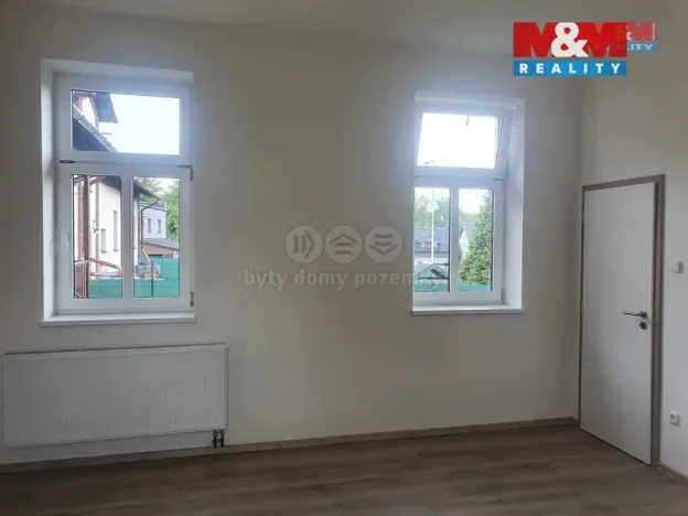 Pronájem bytu 2+kk, Ostrava - Muglinov, Komerční, 48 m2