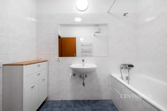 Pronájem bytu 2+kk, Praha - Hlubočepy, Štěpařská, 64 m2
