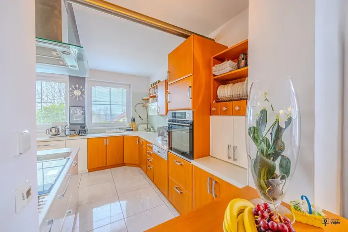 Prodej rodinného domu, Bruzovice, 320 m2