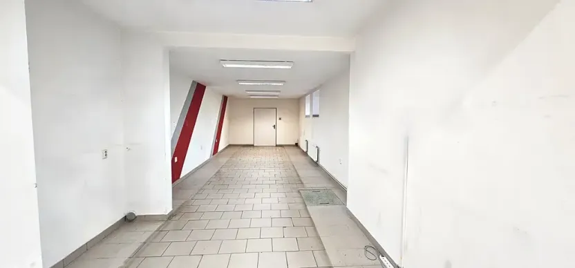Pronájem obchodního prostoru, Letovice, Masarykovo náměstí, 100 m2