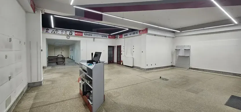 Pronájem obchodního prostoru, Letovice, Masarykovo náměstí, 20 m2