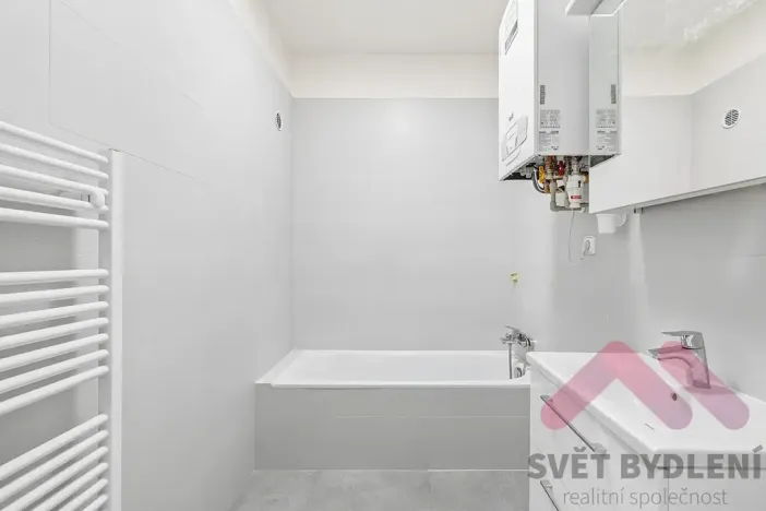 Pronájem bytu 2+kk, Praha - Nusle, Na Pankráci, 60 m2