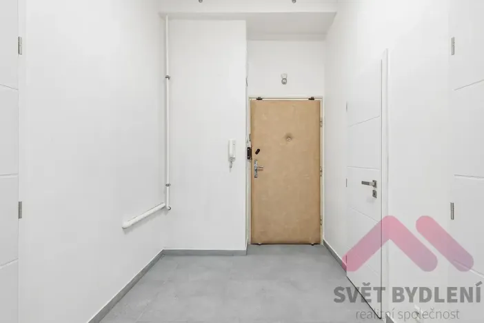 Pronájem bytu 2+kk, Praha - Nusle, Na Pankráci, 60 m2