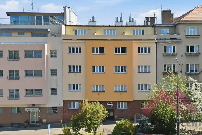 Pronájem bytu 2+kk, Praha - Nusle, Na Pankráci, 60 m2