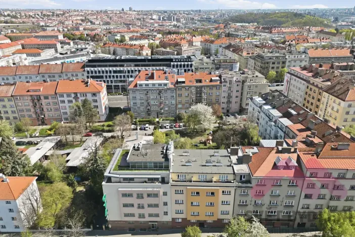 Pronájem bytu 2+kk, Praha - Nusle, Na Pankráci, 60 m2