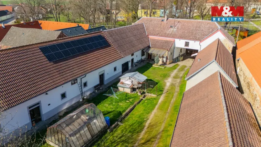 Prodej rodinného domu, Dříteň - Velice, 195 m2