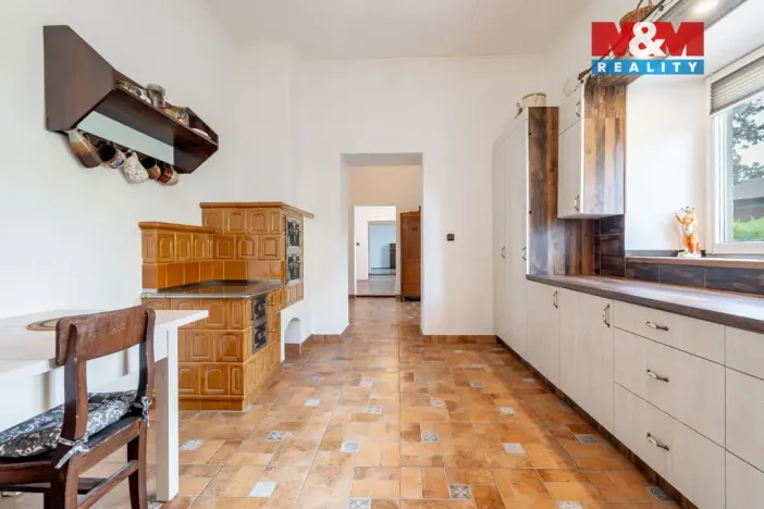 Prodej rodinného domu, Moravec, 220 m2