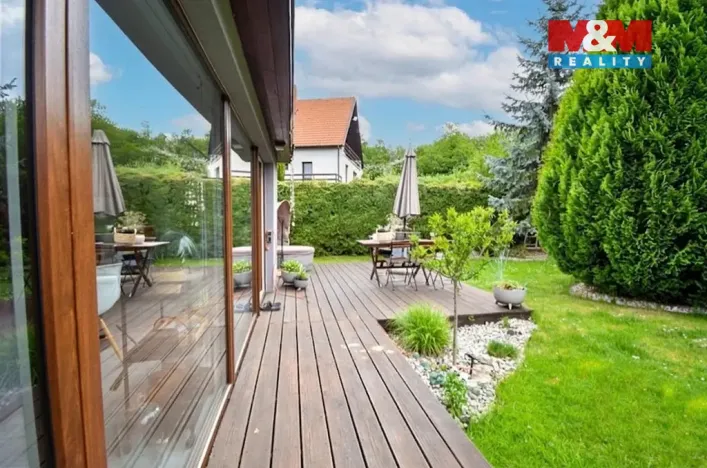 Prodej rodinného domu, Panenské Břežany, Strmá, 73 m2