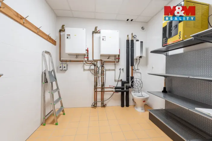 Prodej obchodního prostoru, Žďár nad Sázavou - Žďár nad Sázavou 1, Brněnská, 1224 m2
