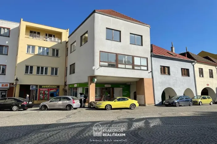 Pronájem bytu 2+kk, Hranice - Hranice I-Město, Pernštejnské náměstí, 55 m2