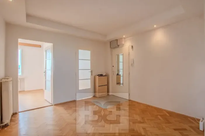 Prodej bytu 3+1, Praha - Vinohrady, Písecká, 79 m2