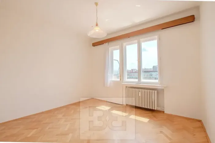 Prodej bytu 3+1, Praha - Vinohrady, Písecká, 79 m2
