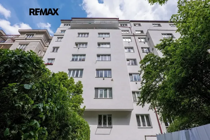 Pronájem bytu 2+kk, Praha - Žižkov, Biskupcova, 38 m2