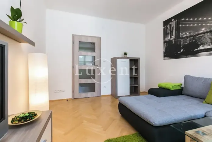 Pronájem bytu 2+1, Praha - Vokovice, Kladenská, 61 m2